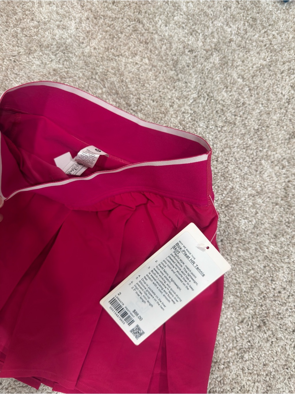 lululemon athletica Vibrant Hot Pink Pleated Skater Skirt - Picture 4 of 6